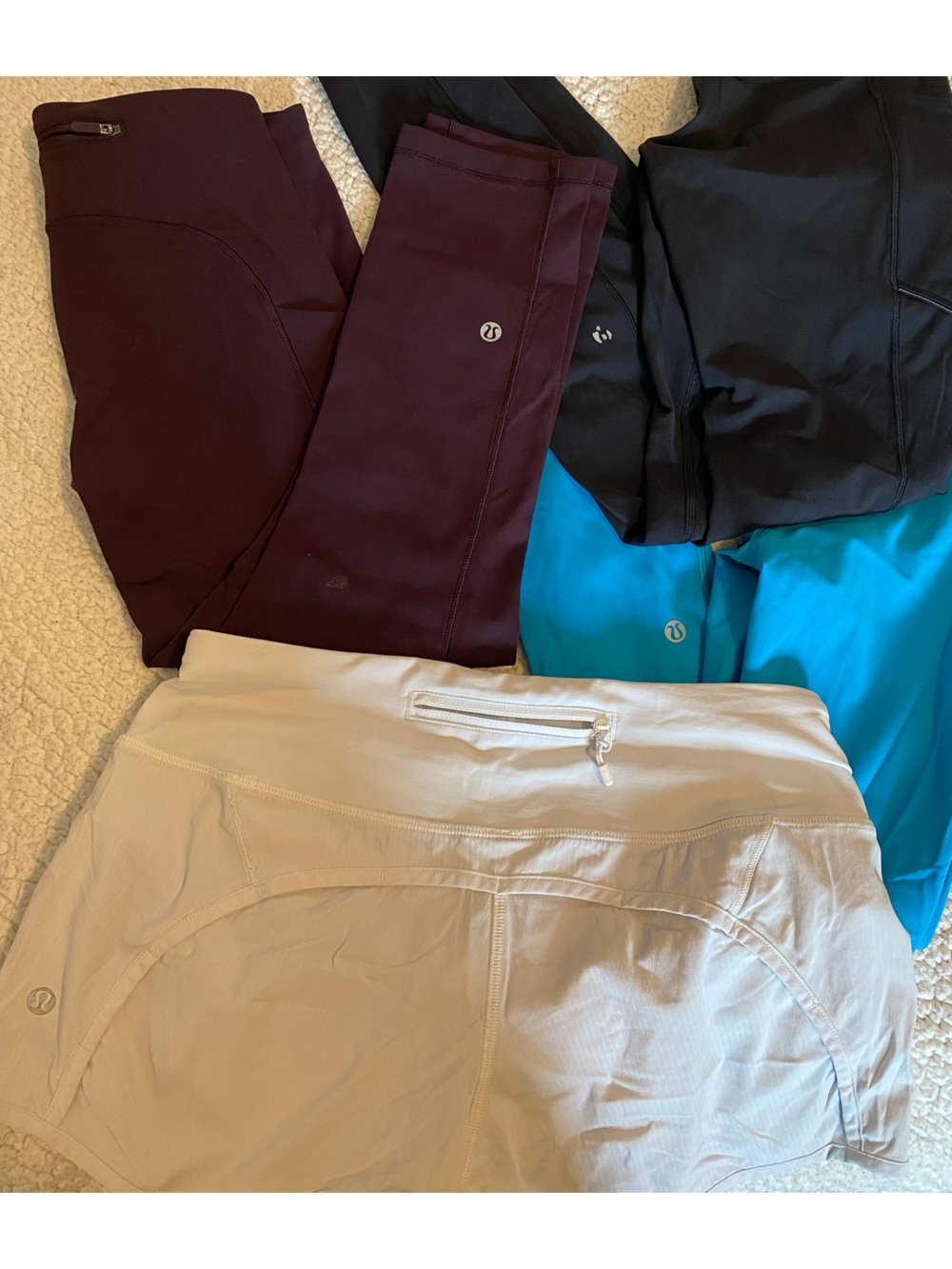 Women’s Lululemon leggings and shorts